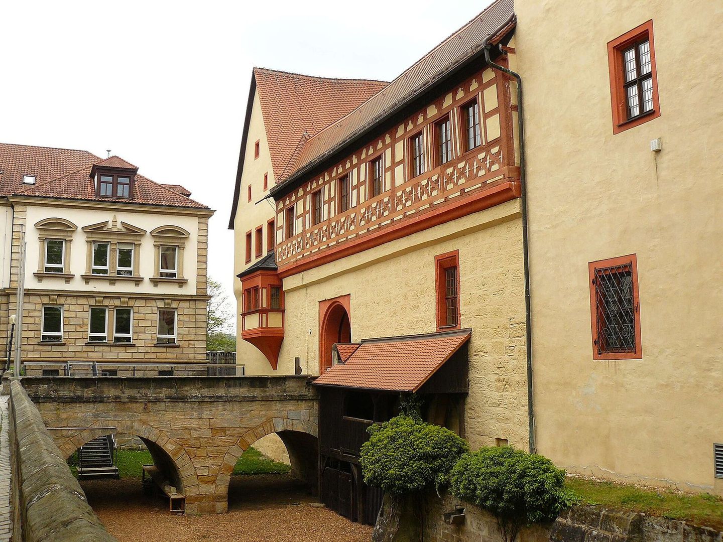 Kaiserpfalz with bridge over the moat